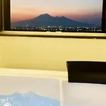 C Luxury Estate 4*