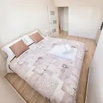 C Luxury Estate Bed and Breakfast