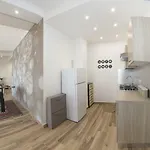 C Luxury Estate Bed and Breakfast