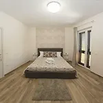 C Luxury Estate Bed and Breakfast 4*