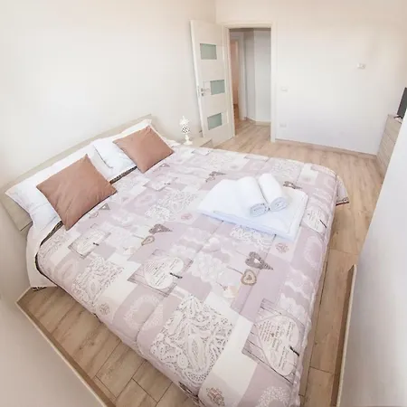 C Luxury Estate Bed and breakfast