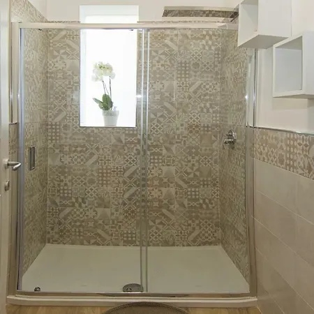 C Luxury Estate Bed and breakfast SantʼAntonio Abate