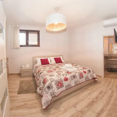 Alojamento de Acomodação e Pequeno-almoço C Luxury Estate