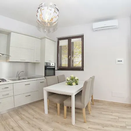 Bed & Breakfast C Luxury Estate