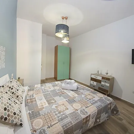 C Luxury Estate Bed & Breakfast SantʼAntonio Abate
